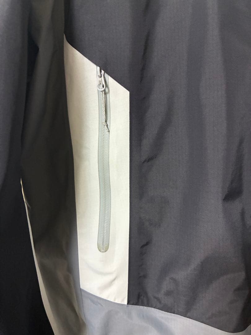 【希少】ARC'TERYX × BEAMS 別注 コラボ　マウンテンパーカー