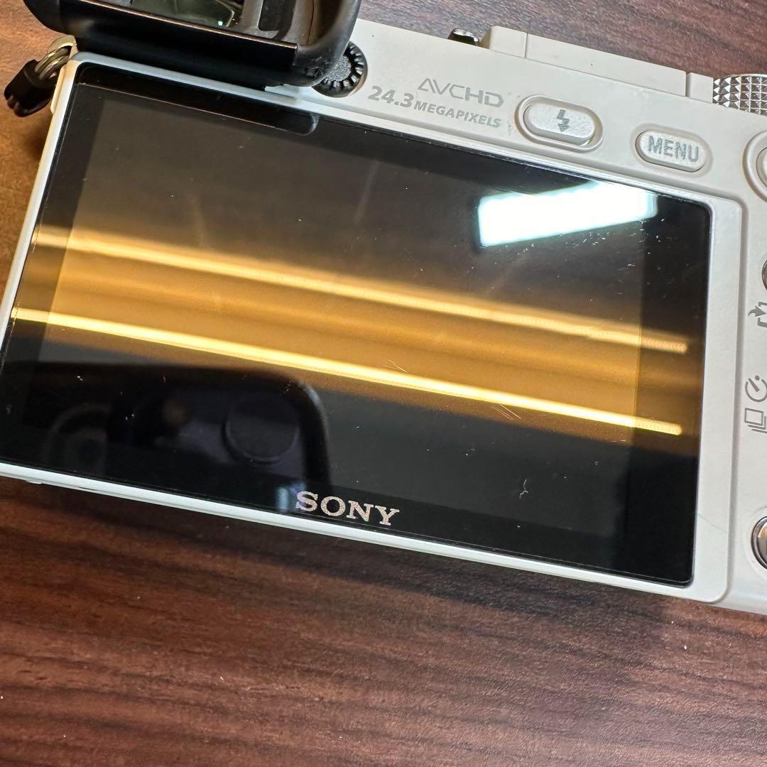 SONY ミラーレス一眼 α6000 ダブルズームレンズキット 0071