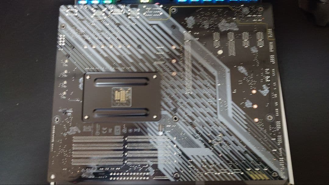 Ryzen 7 5700X + B550-PLUS + メモリ8GB2枚　セット