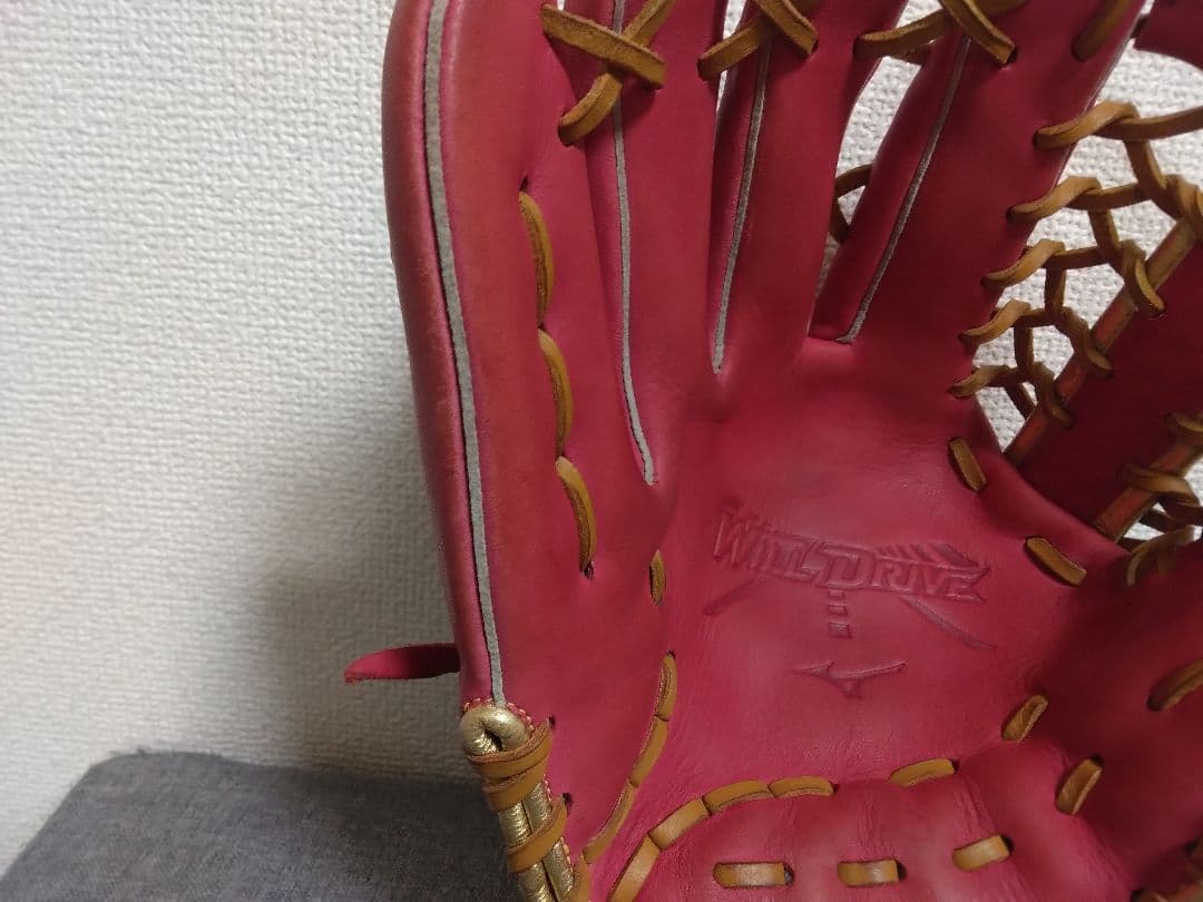 ミズノ一般軟式外野手 ウィルドライブレッド 左投げ(左利き)用