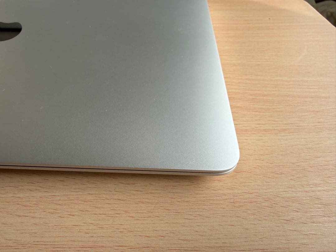 MacBook Air 13インチ M1 8GB/256GB バッテリー87%