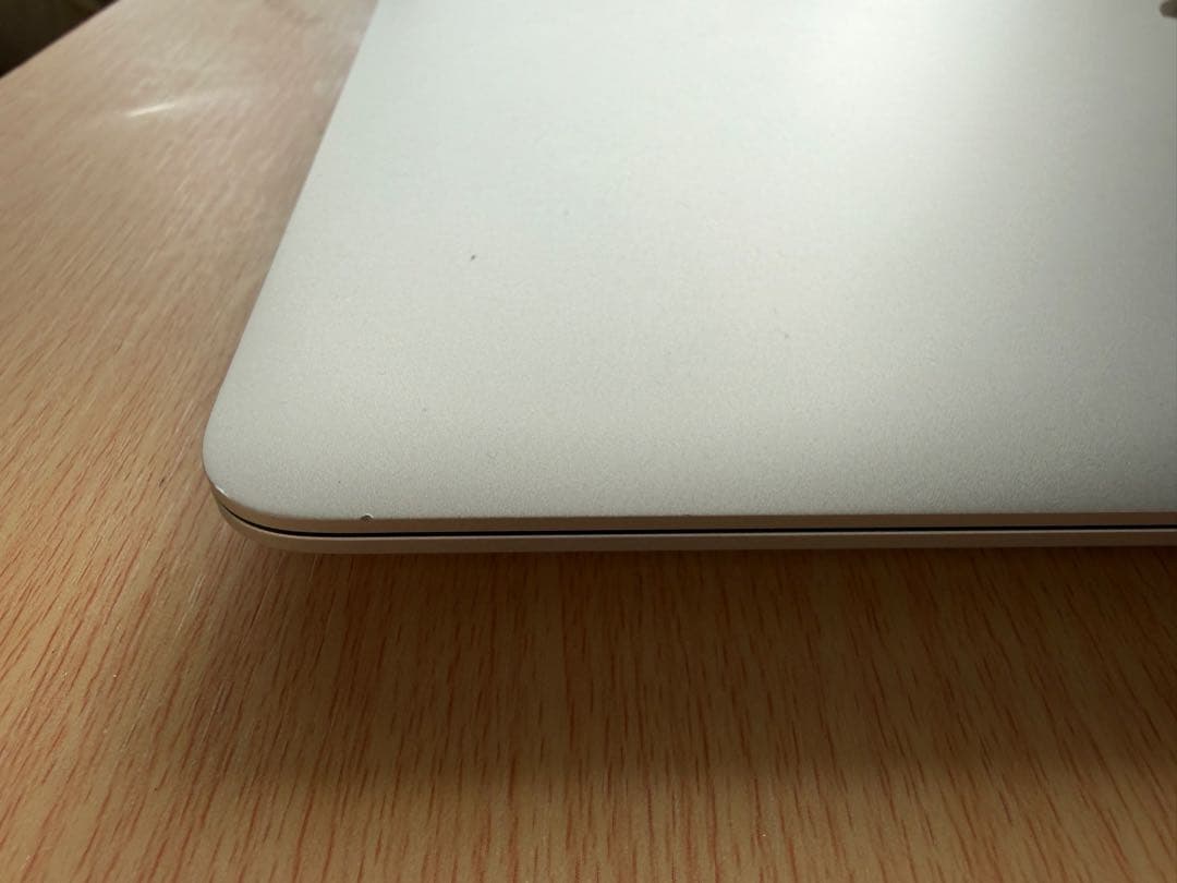 MacBook Air 13インチ M1 8GB/256GB バッテリー87%