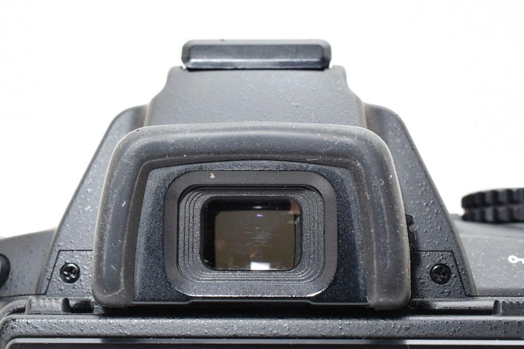 高画質✨ニコン D5000✨シングルレンズ✨初心者◎ 可動式モニター 一眼レフ