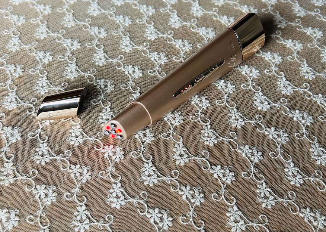 IKKOプロデュース MEラボンアイ