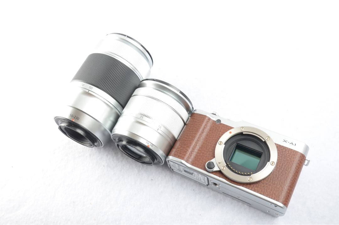 ■ 美品 ■ FUJIFILM X-A1 ダブルズームレンズキット ブラウン