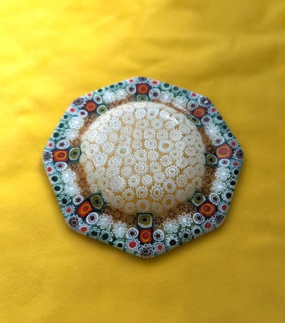 ミルフィオリ　中古　八角形 ガラス皿 多色 花模様