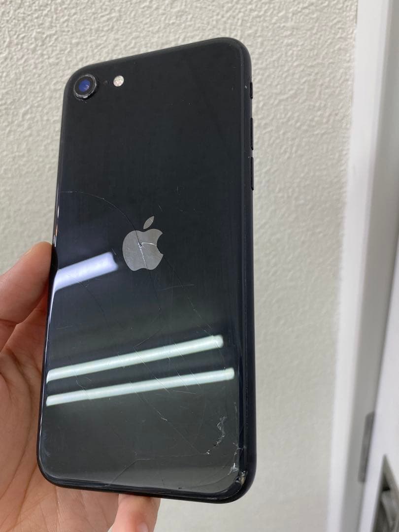 iPhone SE 第2世代 128GB バッテリー77% 02636