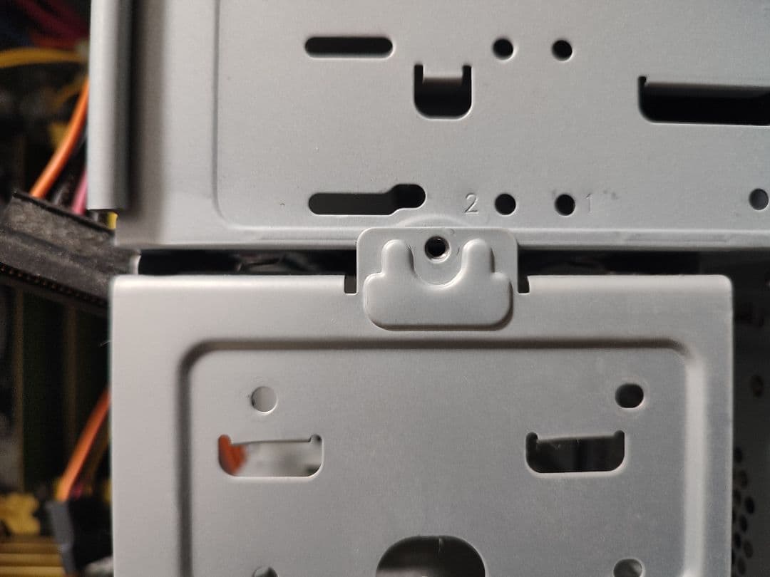 起動確認済　ドスパラ　Raytrek MD-4　デスクトップパソコン