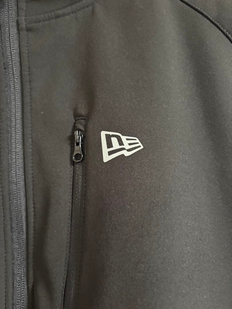 New Era ニューエラ　ライトシェルジャケット