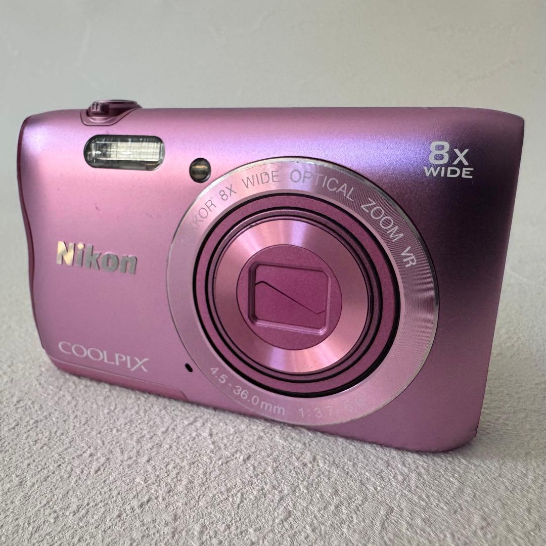 ニコン COOLPIX A300 ピンク ジャンク　デジカメ　バッテリー付き
