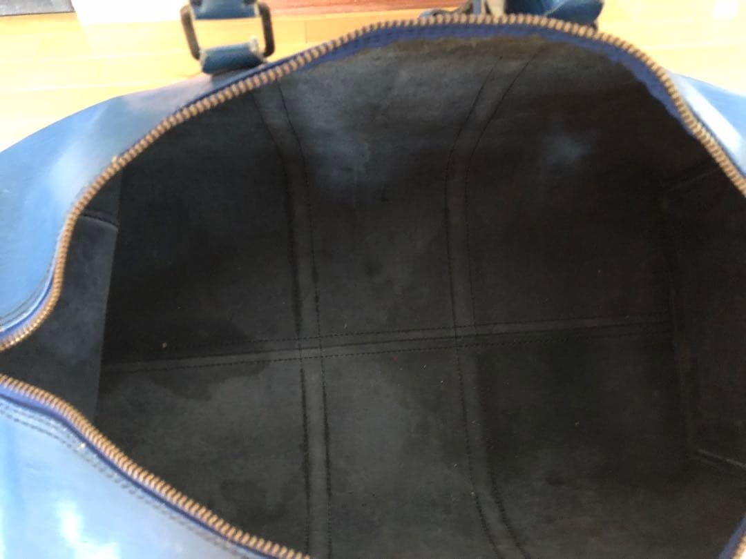 青のボストンバッグ