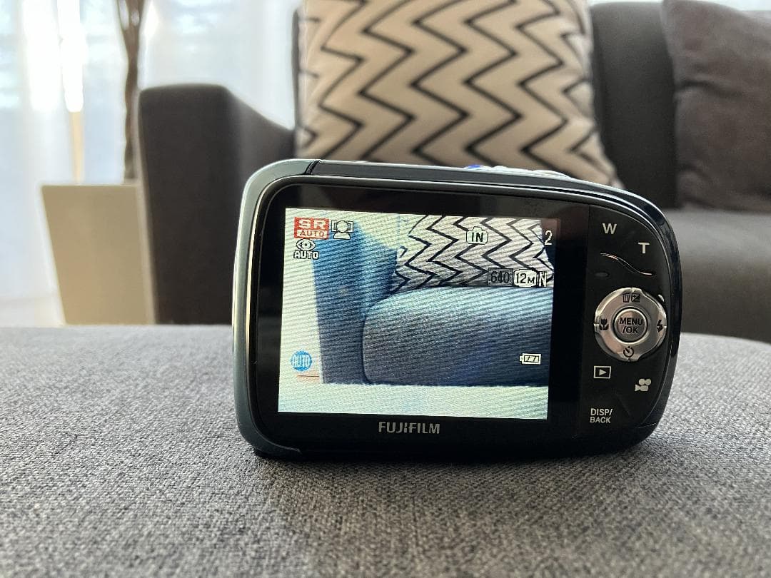 【中古】FUJIFILM FINEPIX XP10＜動作確認済＞