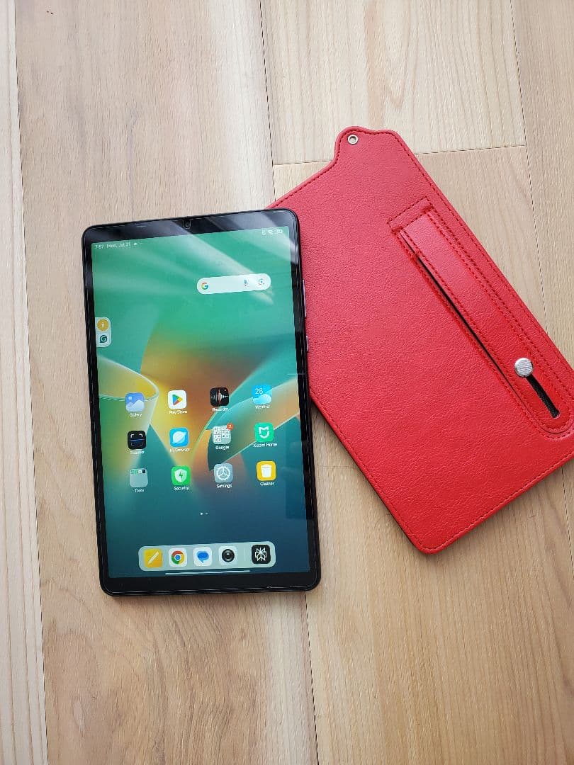 Xiaomi Redmi Pad SE 8.7 HyperOS レッドケース付き