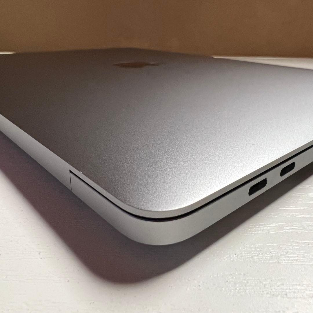 超美品　MacBookPro 2020 A2251 i7 32GB 500GB
