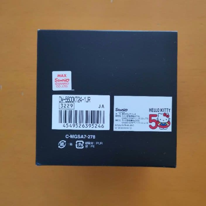 ☆新品・未使用☆ハローキティ50周年記念 CASIO G-SHOCKコラボモデル