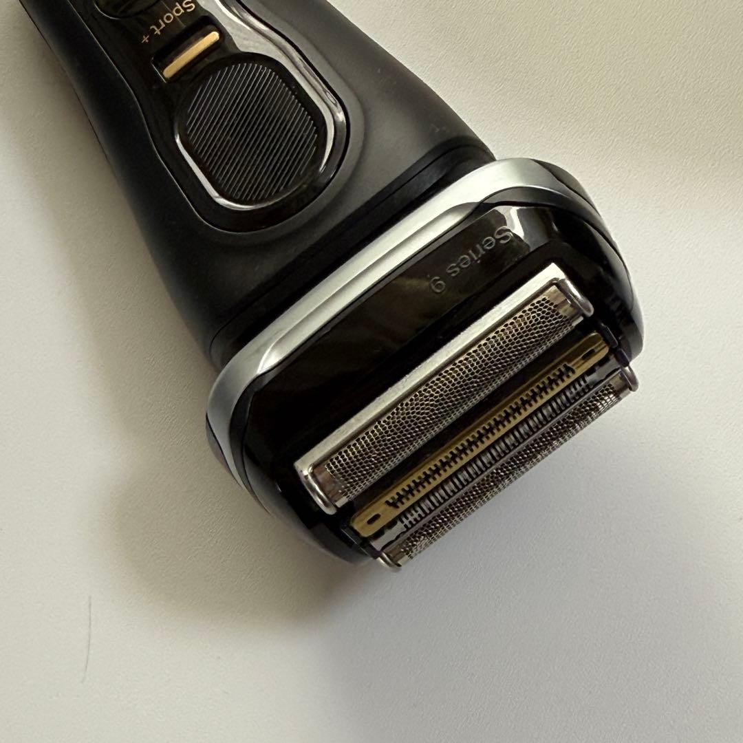 ブラウン シリーズ9 SPORT+ 9360cc 洗浄機付きセット