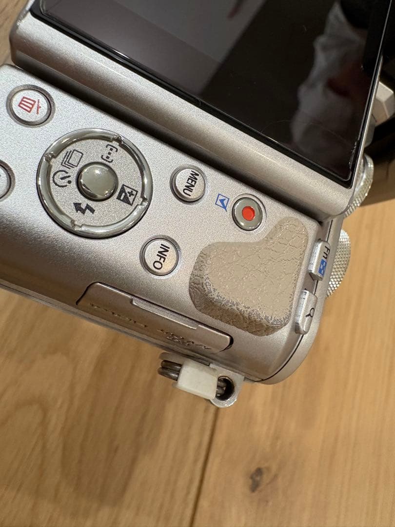 OLYMPUS PEN E-PL8 【望遠ズームレンズセット】