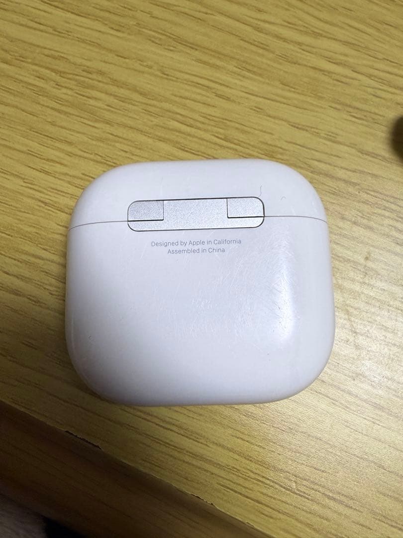 Apple Airpods 第4世代　ノイズキャンセリング付　USB-C