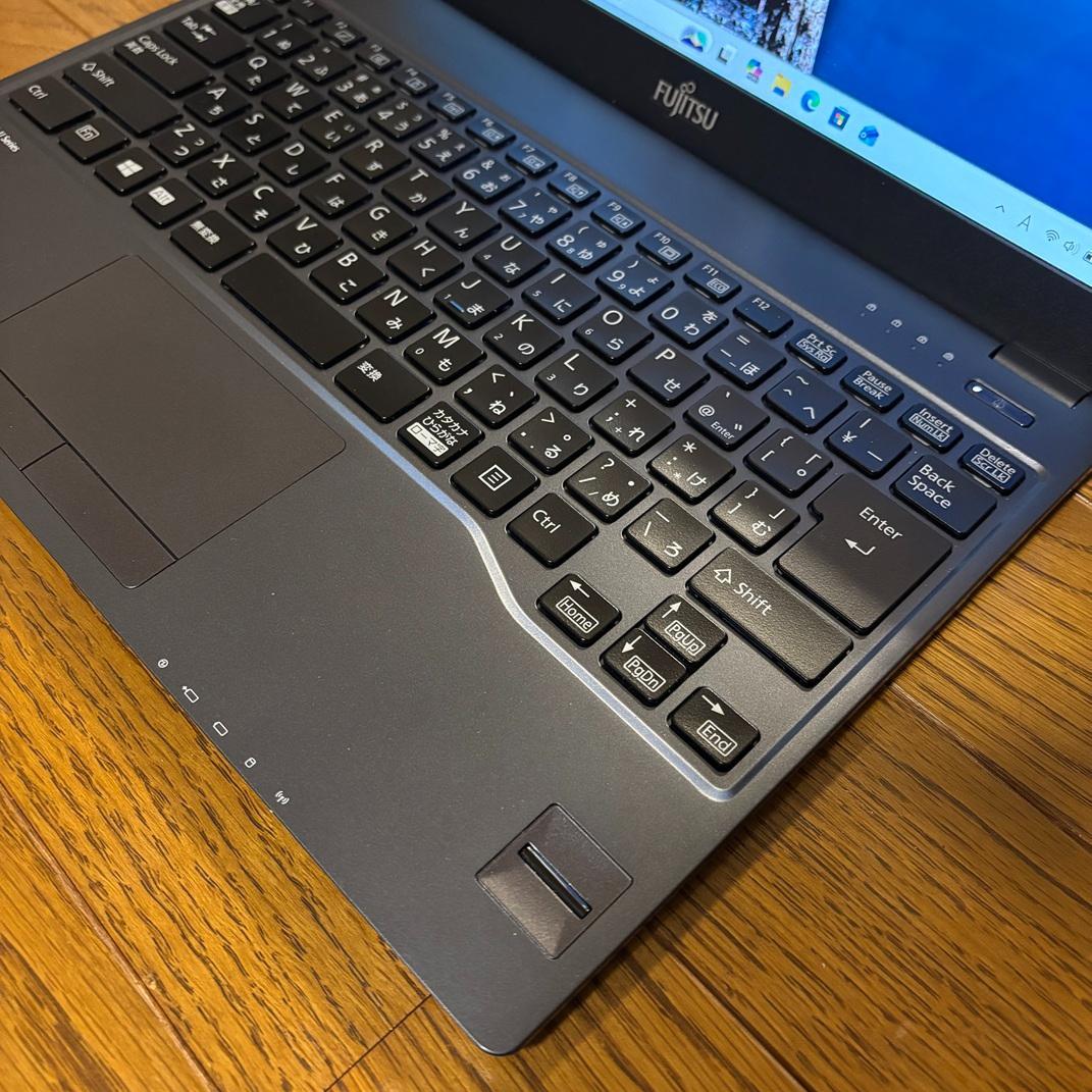 Fujitsu LIFEBOOK U938/s メモリー20GB 薄型・軽量