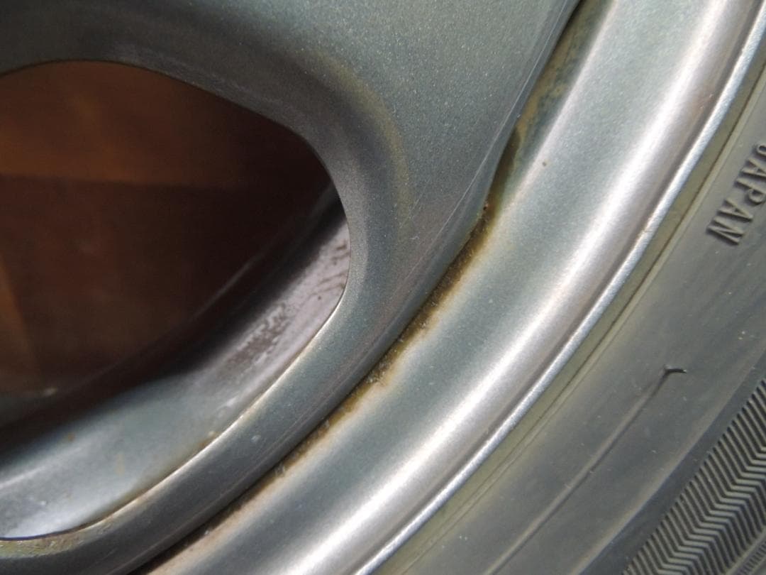 A27　165/60R15　ダンロップ　スタッドレス　4本　ハスラー　サビ 小傷