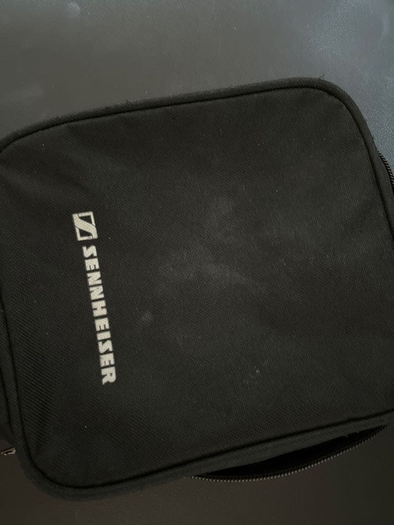 Sennheiser HD 25 ヘッドホン 専用ケース付き