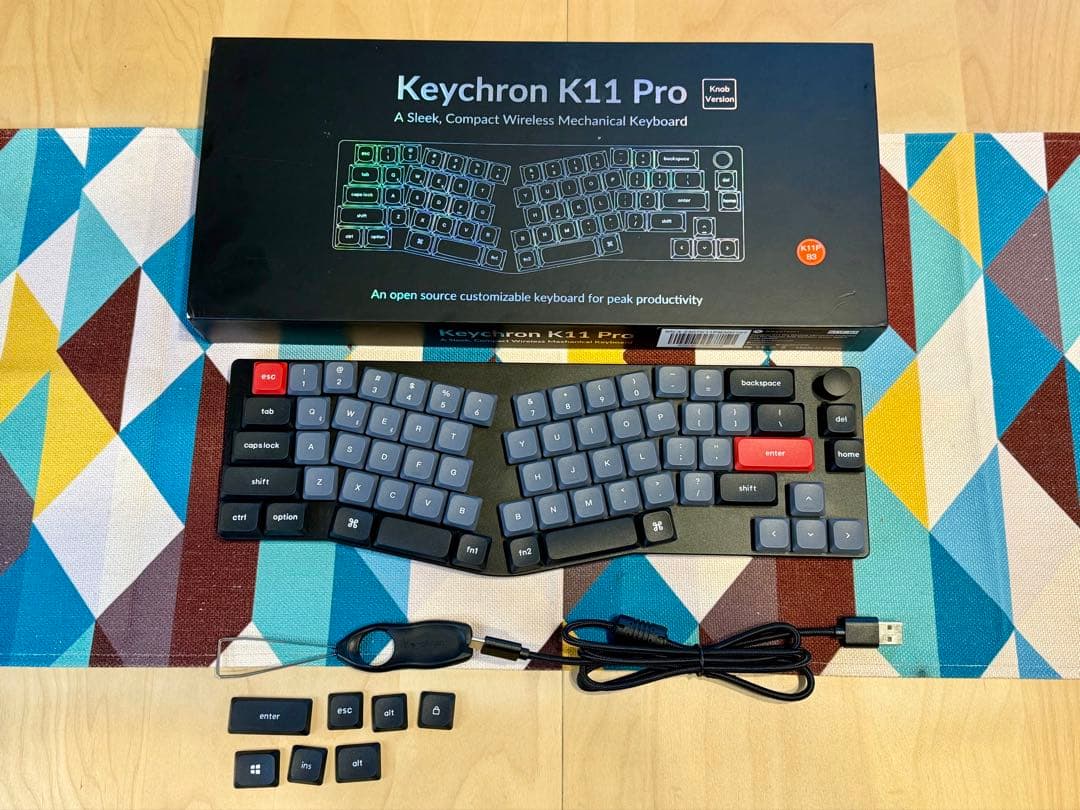 Keychron K11 pro 茶軸 RGBバックライト US配列