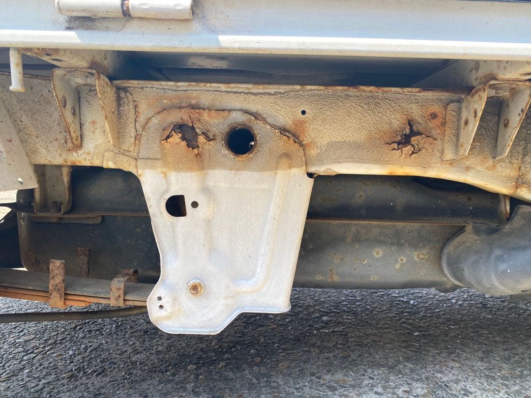 SUZUKI Carry 軽トラック 4WD ホワイト