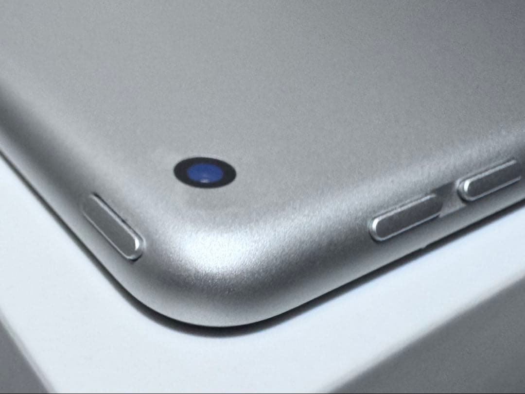 iPad 9世代 シルバー 64g Wi-Fi