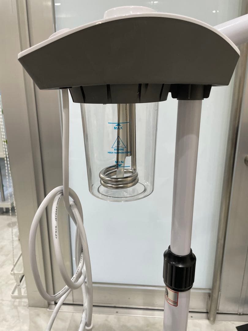 フェイススチーマー キャスター付き