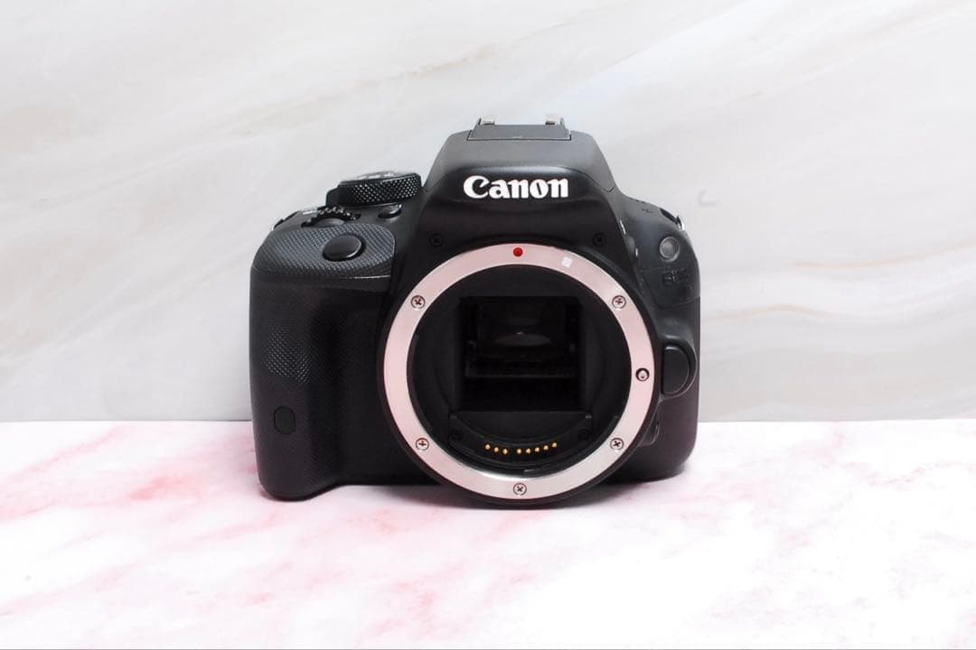 Canon Kiss X7★高画質★最軽量★一眼レフ★オーバーシーズモデル