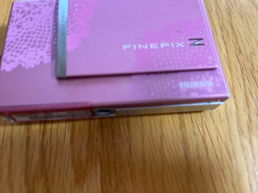 FUJIFILM FINEPIX Z コンパクトデジタルカメラ　ファインピクス