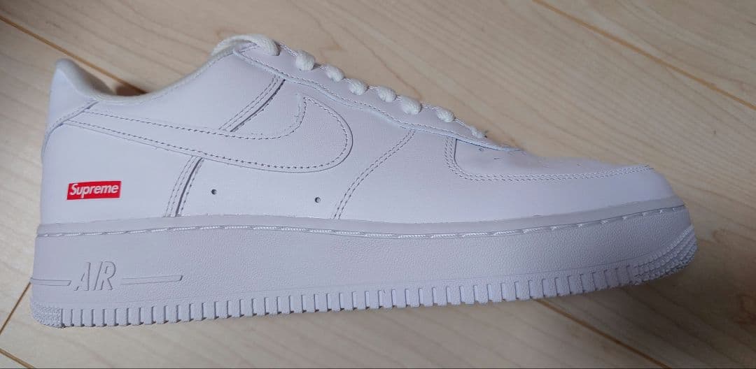SUPREME　NIKE　エアフォース1 ホワイト