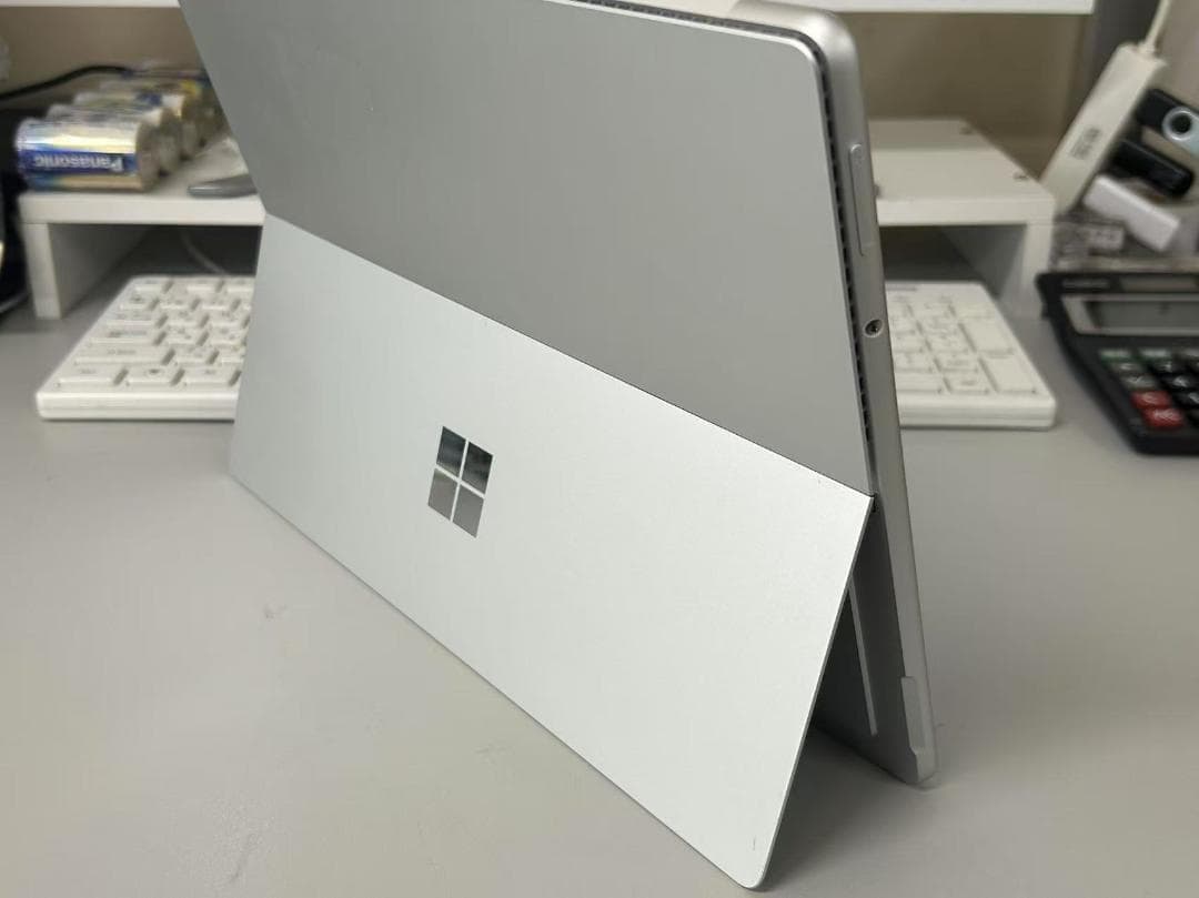 SurfacePro8 Core i5-1145G7 SSD512GB ジャンク