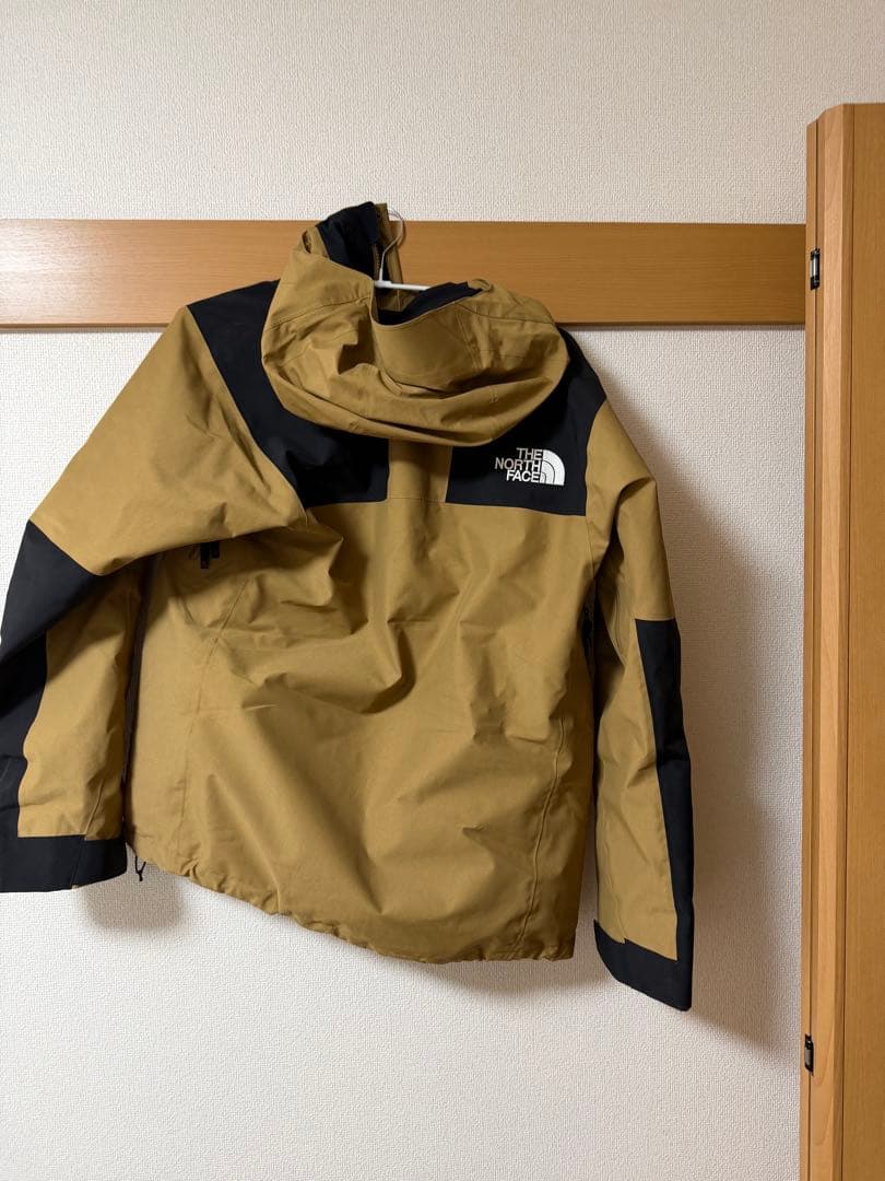 THE NORTH FACE マウンテンパーカー ベージュ/ブラック
