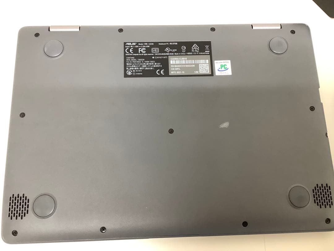 ASUS Chromebook 11.6インチ 本体