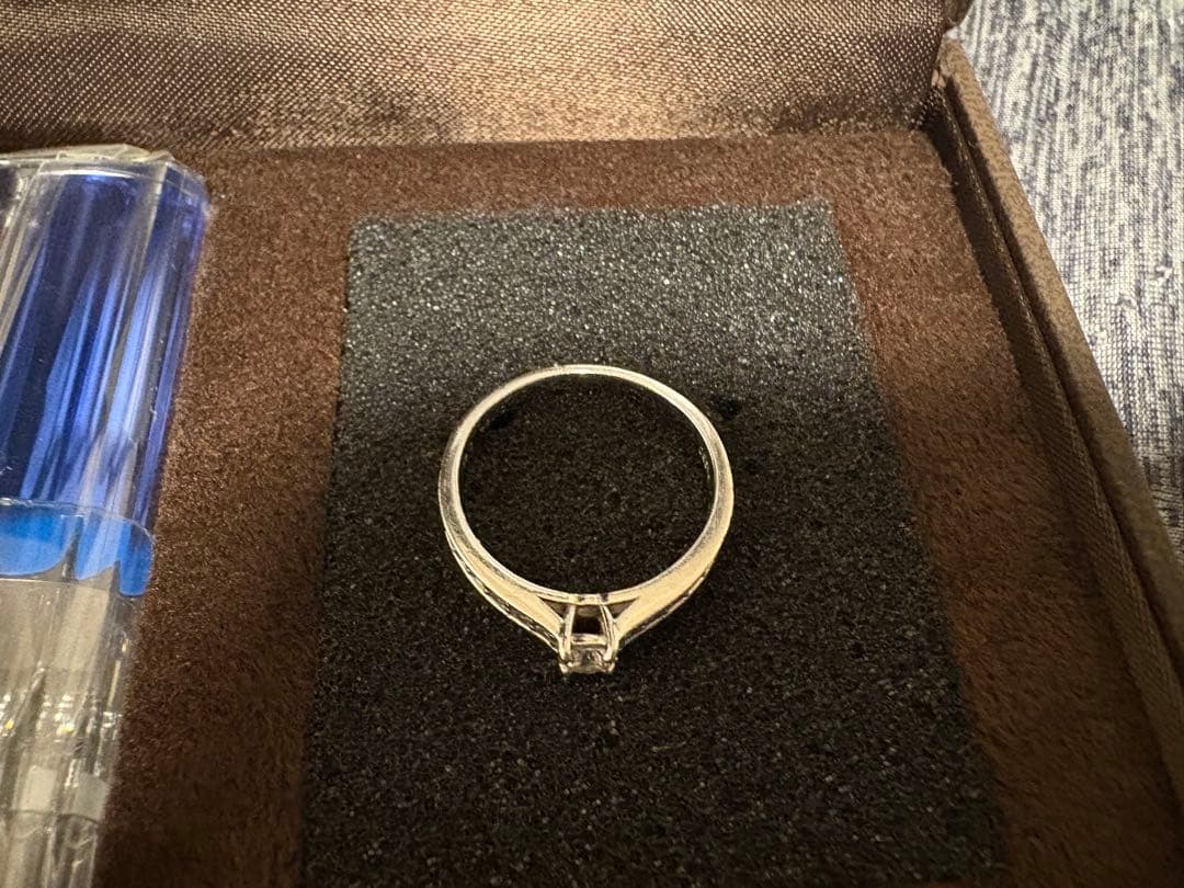 H&C【中央宝研鑑定書付】pt950ハートアンドキューピッドダイヤモンドリング