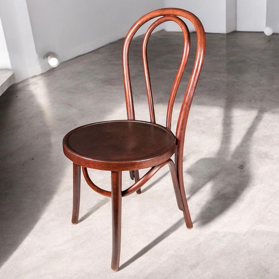 HR719 古いマルニ木工　東欧　ルーマニア製　ベントウッドチェア　曲木椅子