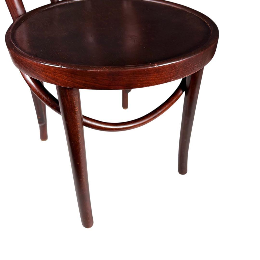 HR719 古いマルニ木工　東欧　ルーマニア製　ベントウッドチェア　曲木椅子