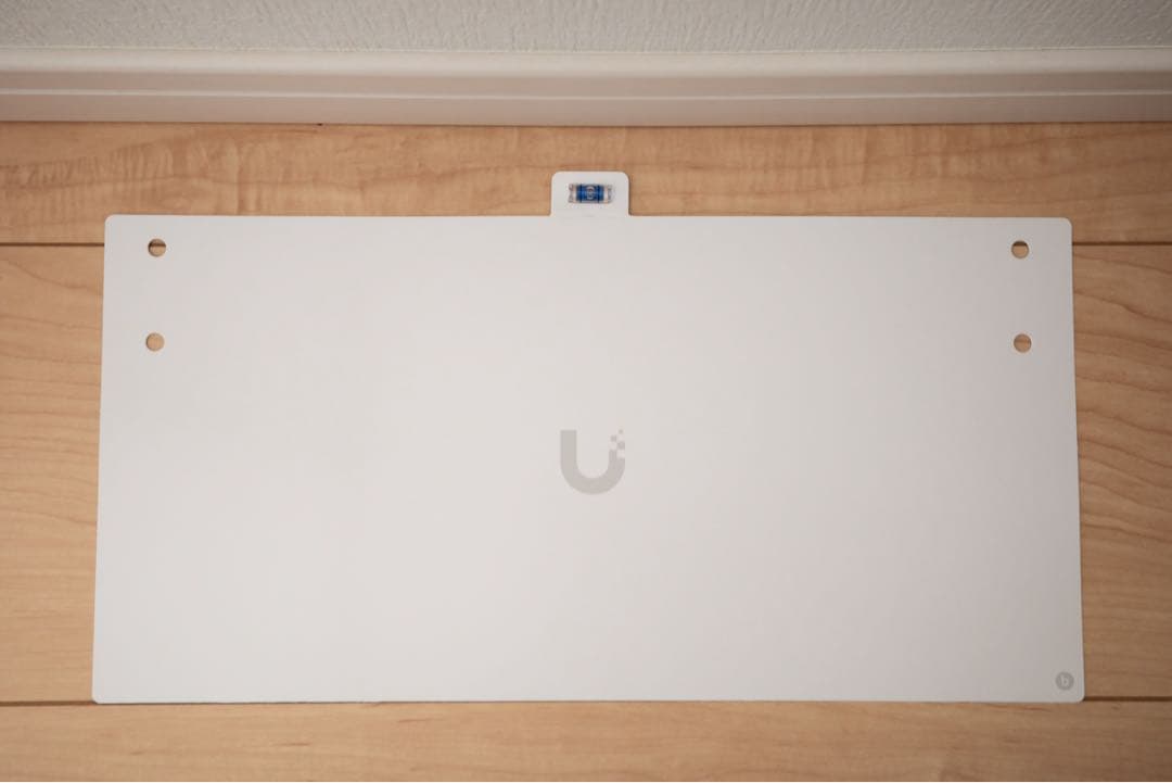 UniFi Pro Max 16 PoE & ラックマウント