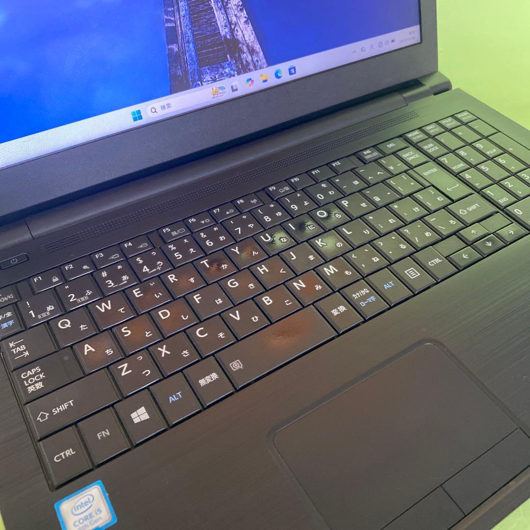 Windowsノート本体 TOSHIBA dynabook B65/M