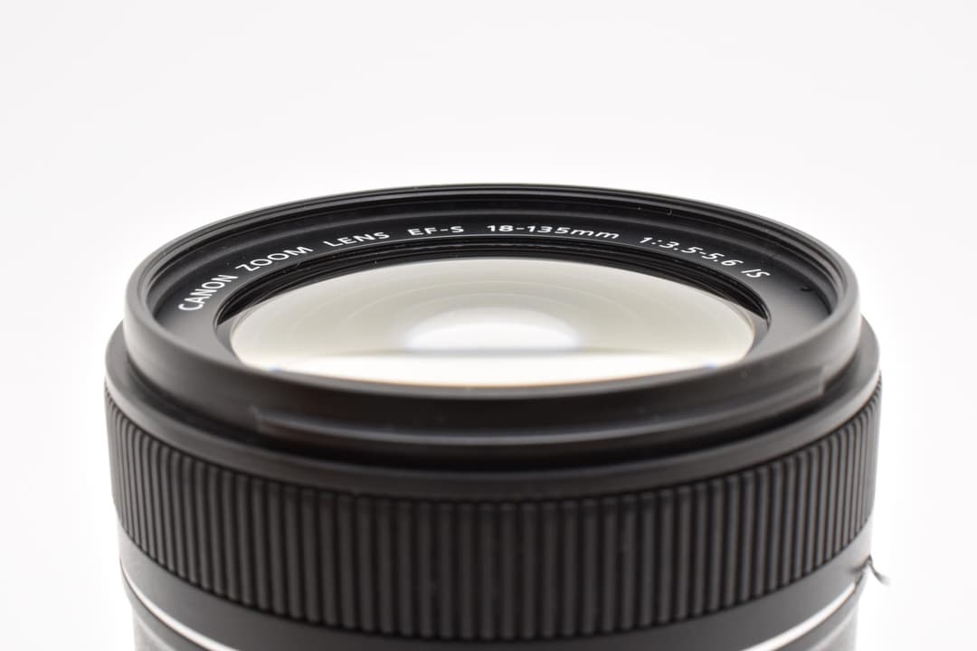 Canon キャノン EF-S 18-135mm IS #8748