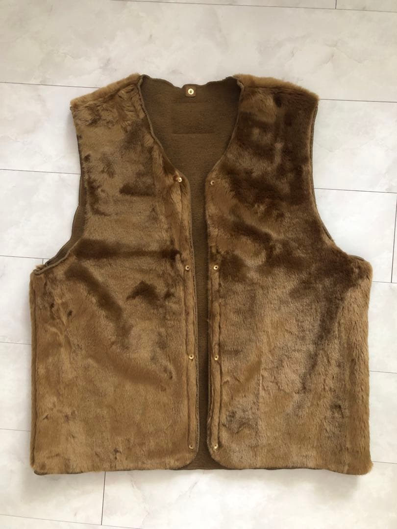 オ*ン様 Barbour バブアー ベスト ブラウン ヴィンテージ ユーロベスト