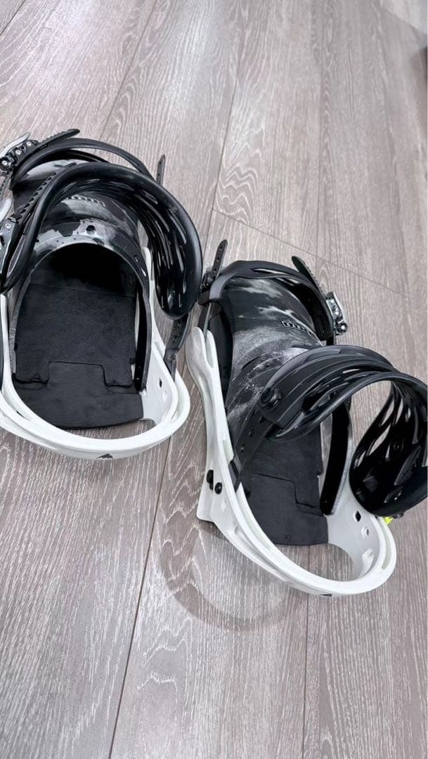 メンズ Burton カーテル Re:Flex スノーボードバインディング