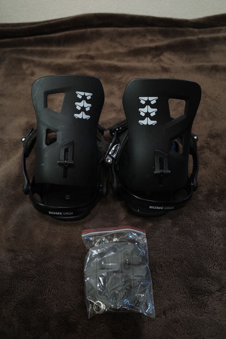 ヴィンディング　ROME CRUX ブラック 取り付けパーツ付き　small