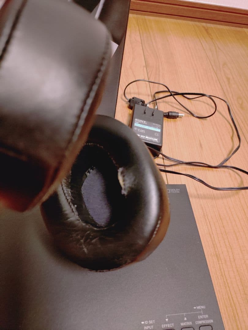 Sony MDR-HW700DS ワイヤレスヘッドホン