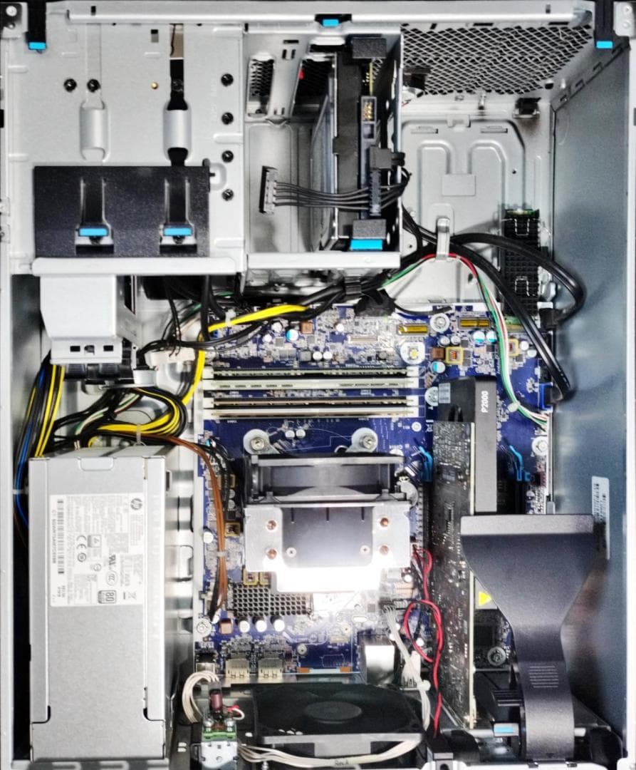 初期保証Xeon E-2174G 32GB SSD512 QuadroP2000