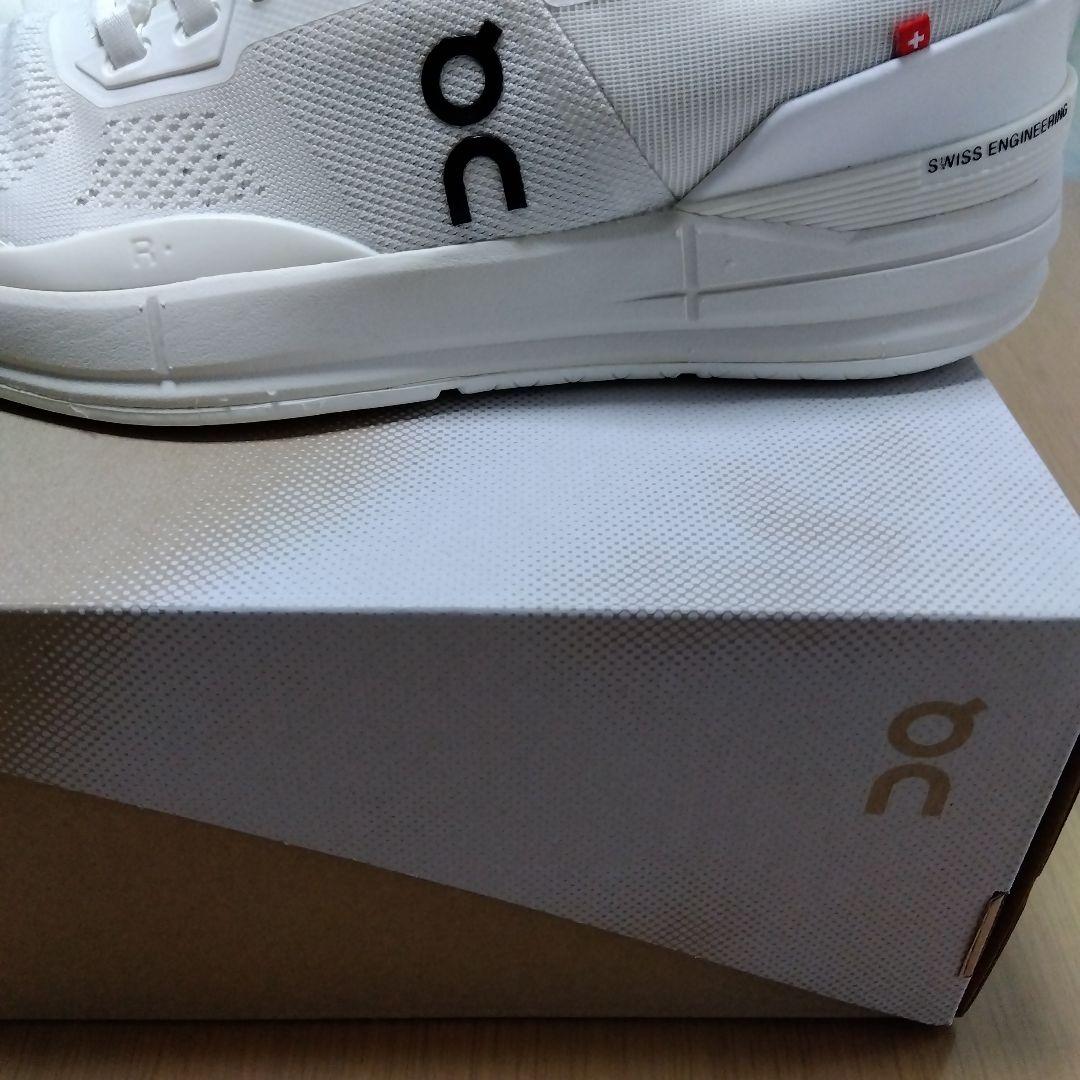 新品onロジャープロ ホワイト２７センチ