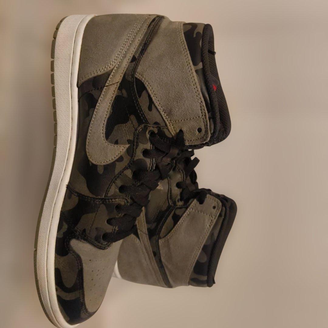 Air Jordan 1 Camo 3M Shadow　ジョーダン　リベリオネア