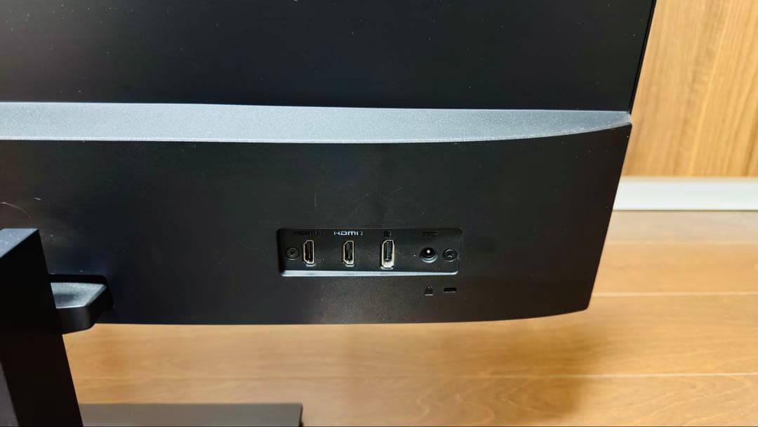 HP 27f 4K UHD 27インチ ディスプレイ モニター