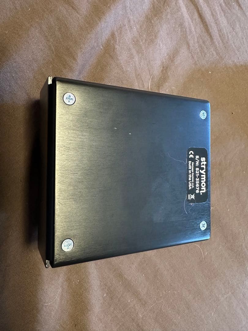 Strymon FLINT V1トレモロ & リバーブ